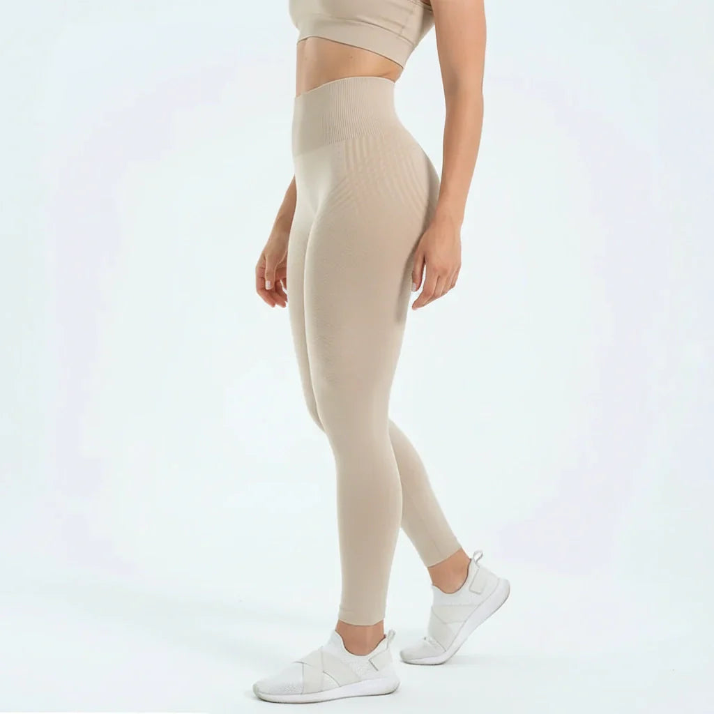 Leggings Curvella 3D: redefine tu silueta sin esfuerzo.