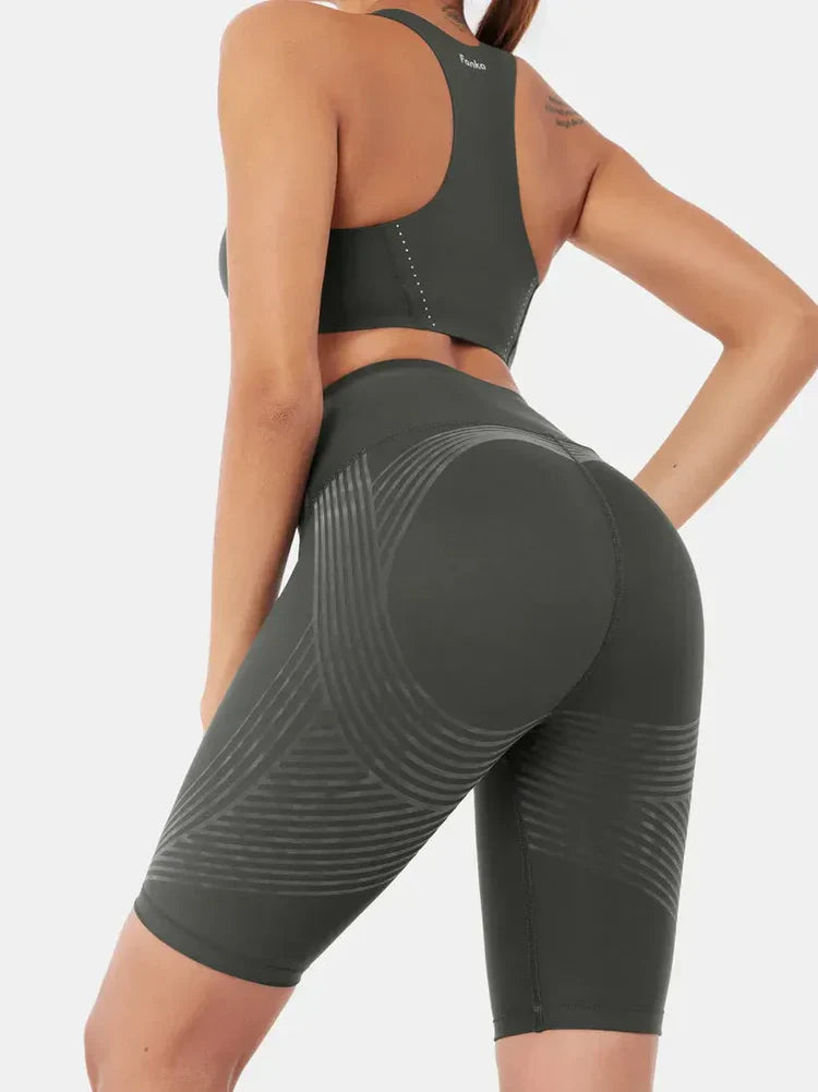 Legging corto 3D Curvella – Redefine tu silueta sin esfuerzo